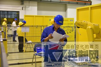 宝剑锋自磨砺出—记上汽集团职业技能竞赛活动机器人维修决赛在上海发那科举行594.png