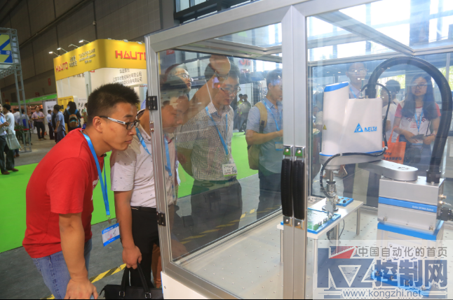 台达携工业机器人解决方案亮相2016中国国际机器人展览会_REV-v1663.png